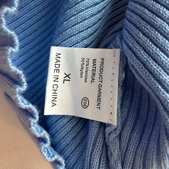 Winter long sleeve crop top and long pleated skirt. Sweater dress set. Size XL - Picture 4 of 6